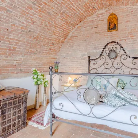 Casa La Guardia, A Classic 3 Bedrooms Appartement Lucca