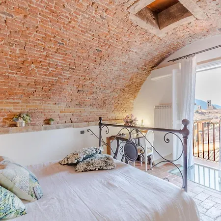 Casa La Guardia, A Classic 3 Bedrooms Apartment *