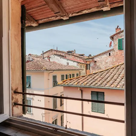 Casa La Guardia, A Classic 3 Bedrooms * Lucca