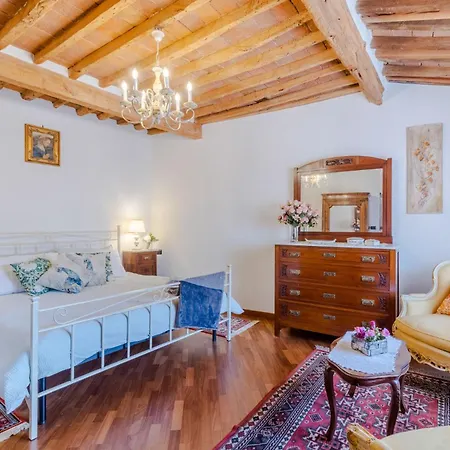 Casa La Guardia, A Classic 3 Bedrooms *