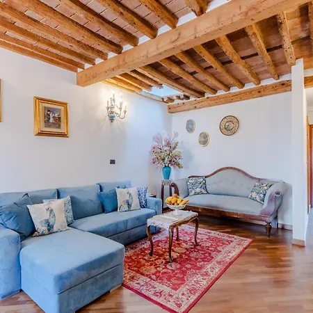 Casa La Guardia, A Classic 3 Bedrooms