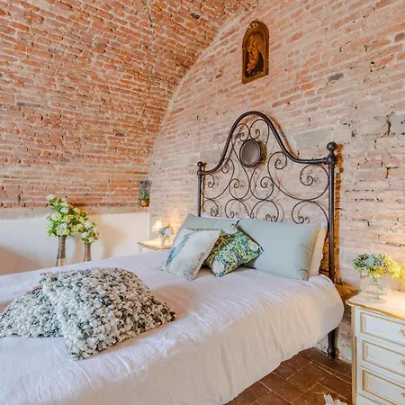 Apartment Casa La Guardia, A Classic 3 Bedrooms *